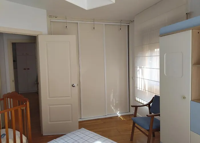 Apartamento Muy Acogedor , En El Casco Antiguo.